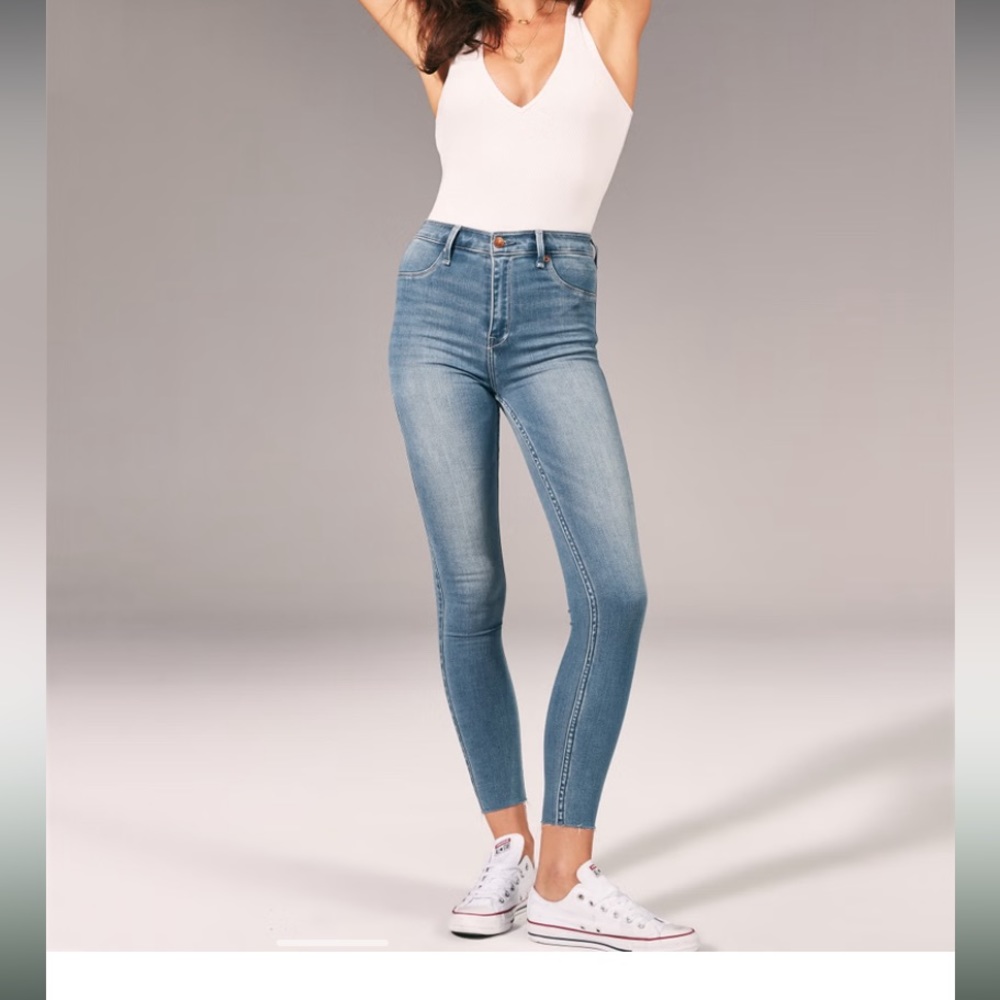 Abercrombie & Fitch Simone high rise jean legging - medium color